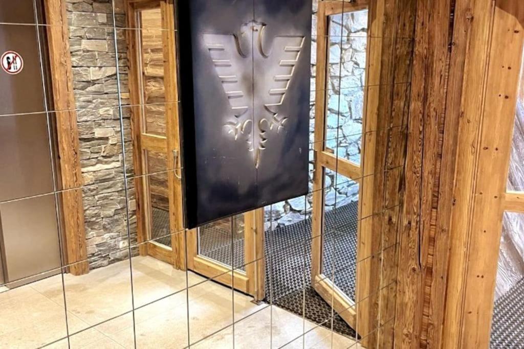 Central 3 Bedroom Chalet With Balcony Val-dʼIsère Buitenkant foto