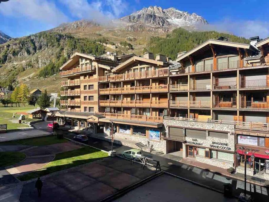 Central 3 Bedroom Chalet With Balcony Val-dʼIsère Buitenkant foto